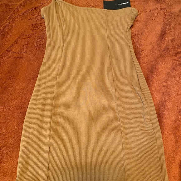 [NWT] Nude Mini dress - Picture 3 of 4